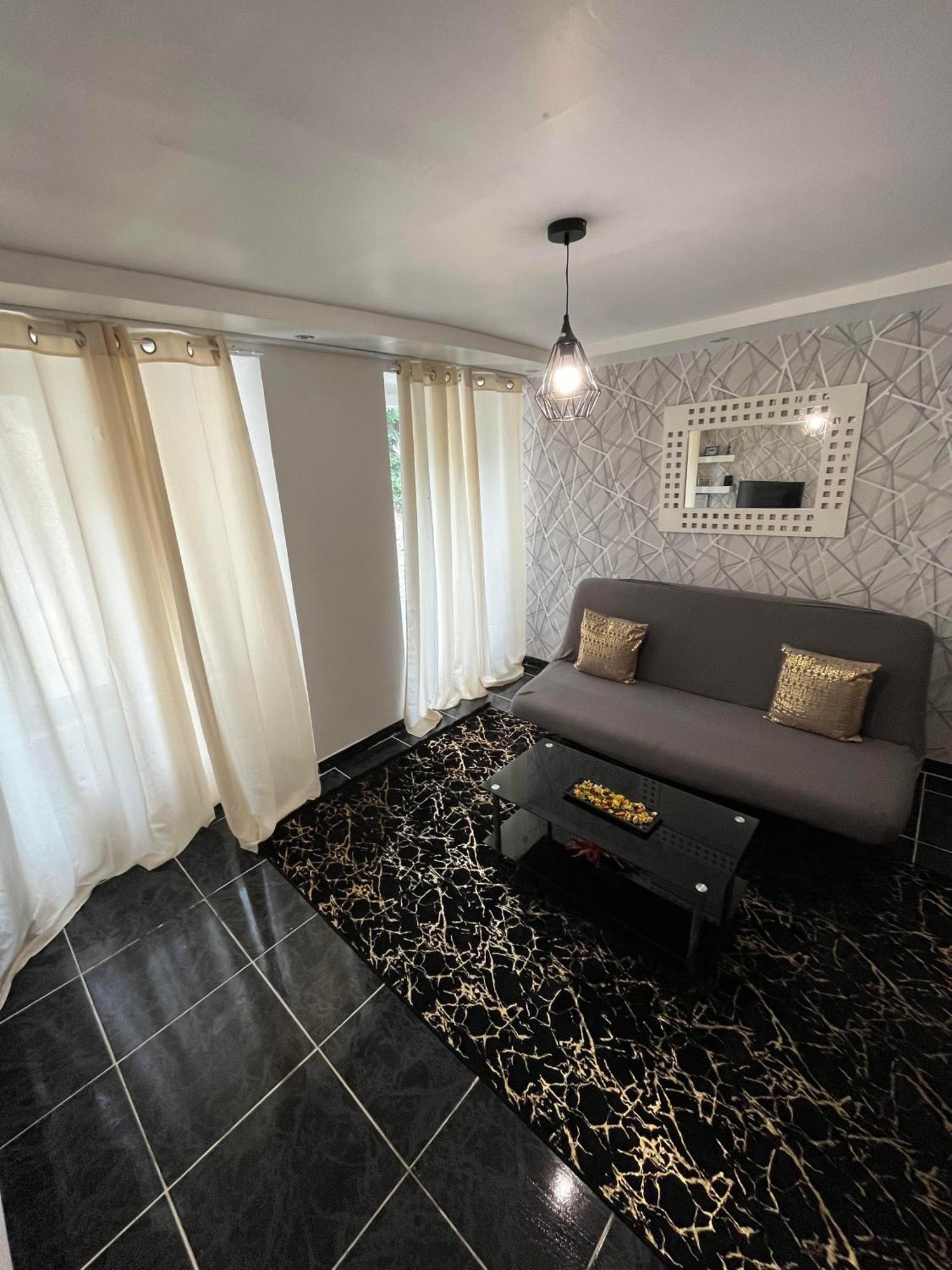 Appartement Diamant Saint-Junien Exterior photo
