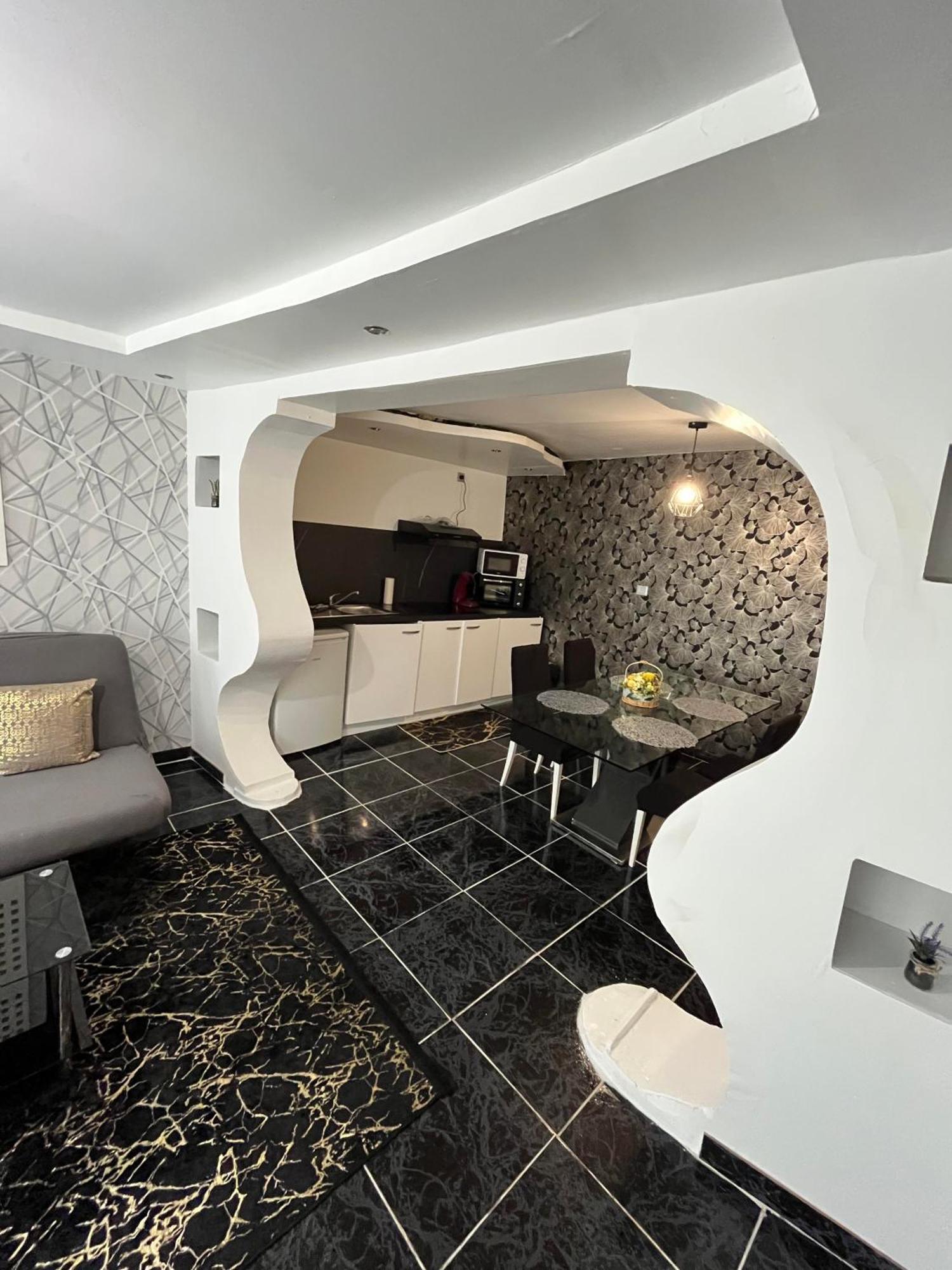 Appartement Diamant Saint-Junien Exterior photo
